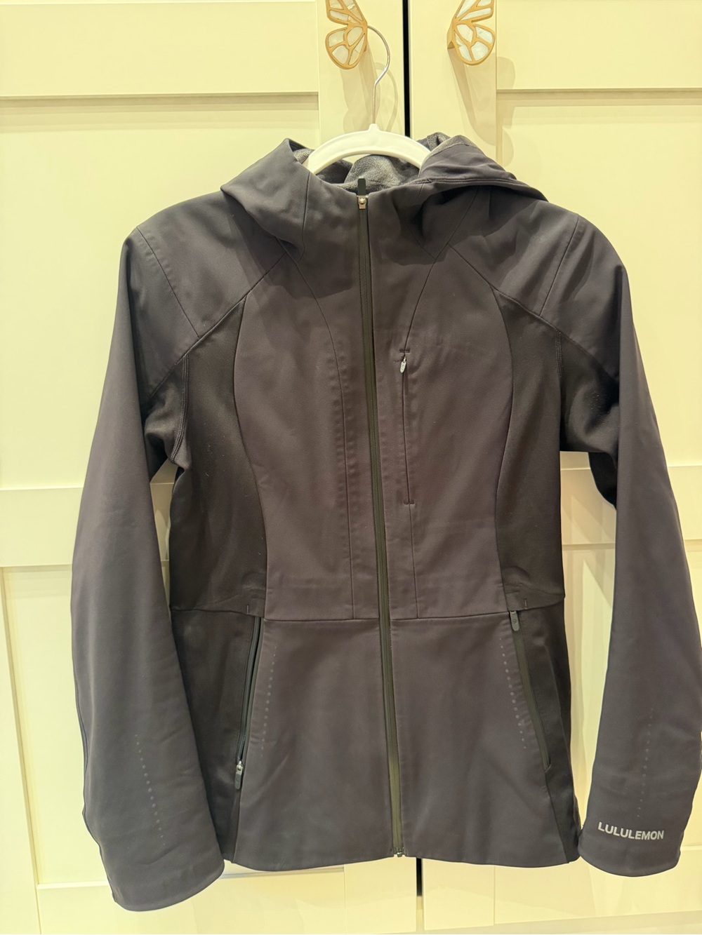 lululemon athletica Hooded Utility Jacket in Charcoal Gray